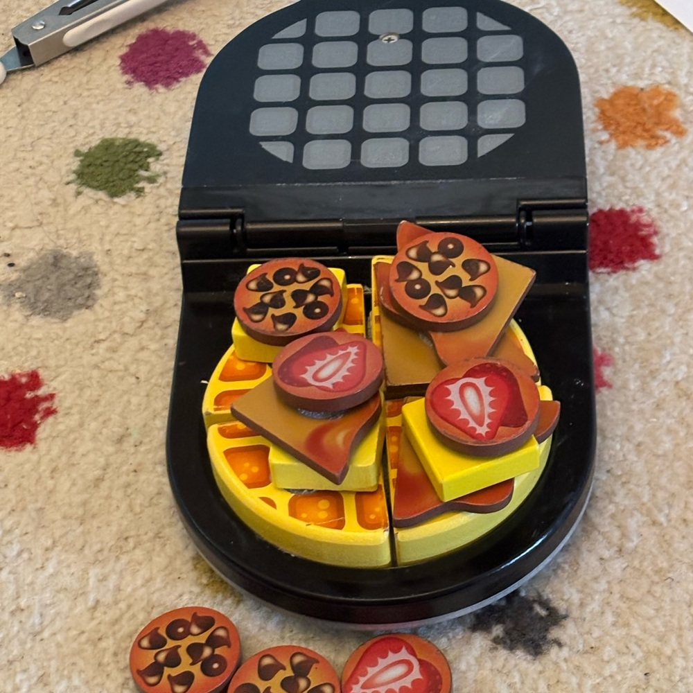 Melissa and Doug waffle maker